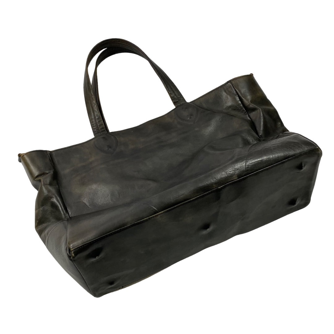 Mihara leather Ghost Detailed Bag